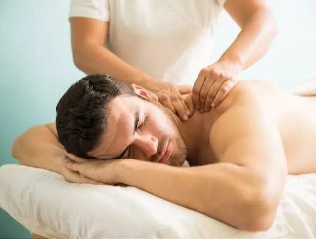 Masaje de Relajación Cuerpo Completo + Yoga Facial y Aromaterapia (1 hora)  Varón (Valor: 43.000)