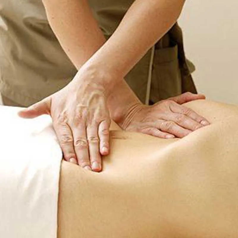 Drenaje Linfático Cuerpo Completo y Rostro con Aromaterapia (1 hora) Dama  (Valor:40.000)