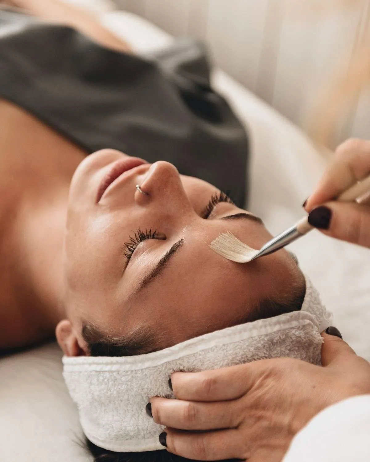 RENOVACIÓN PROFUNDA  (peeling facial profesional)