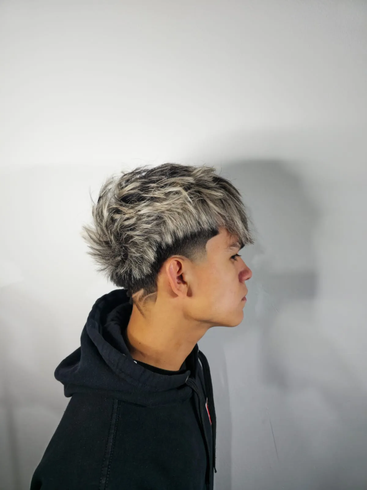 Corte de pelo,Cejas,Barba y Lavado de Cabello opicional