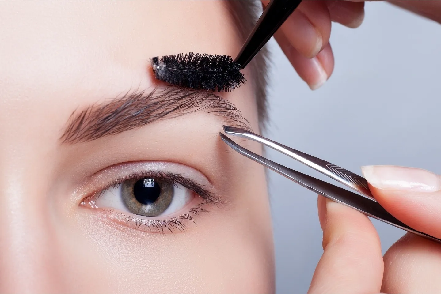 Perfilado de Cejas