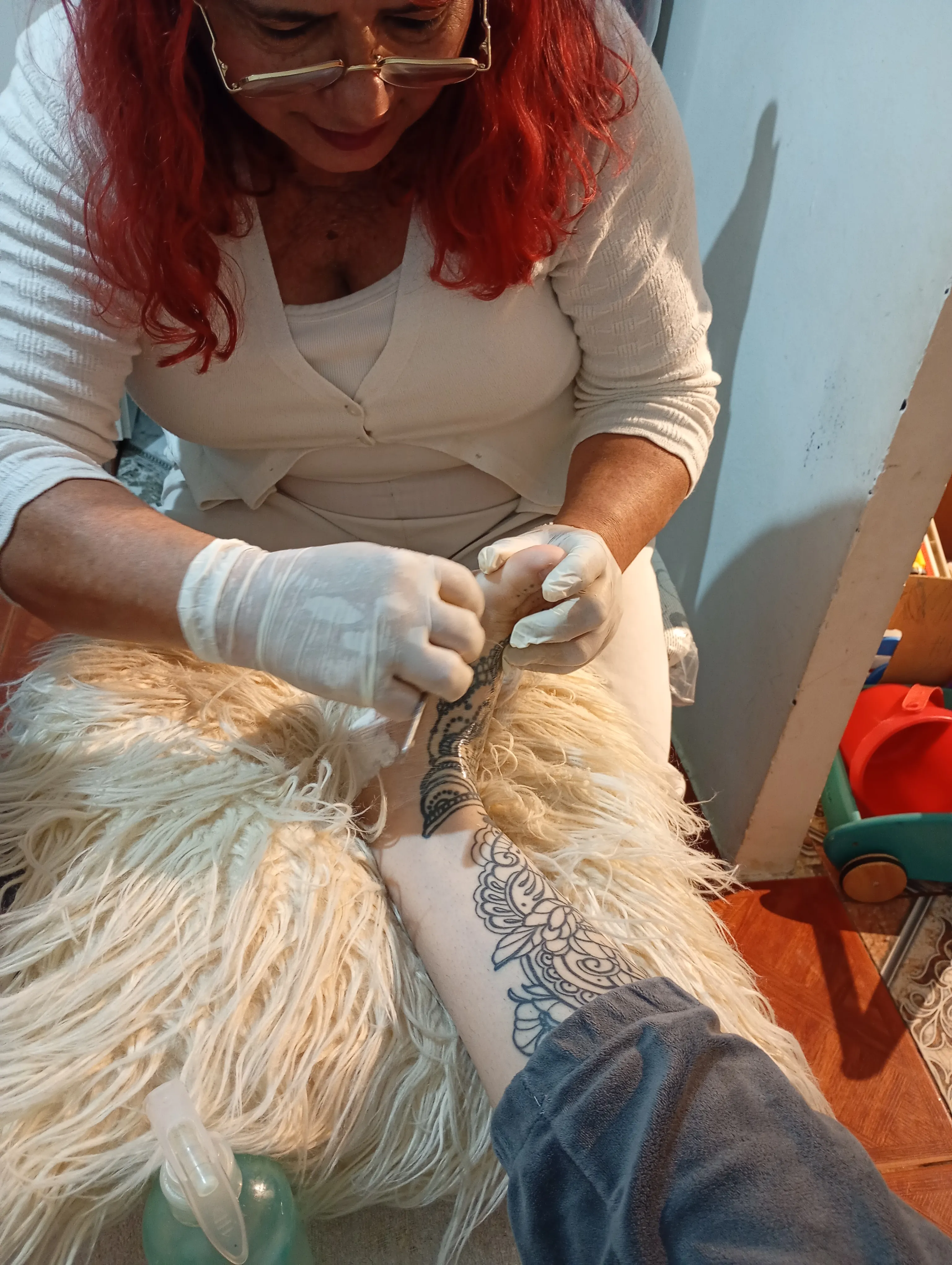 Belleza de pies + esmaltado tradicional
