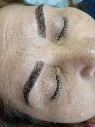 Perfilado de cejas+ laminado +color